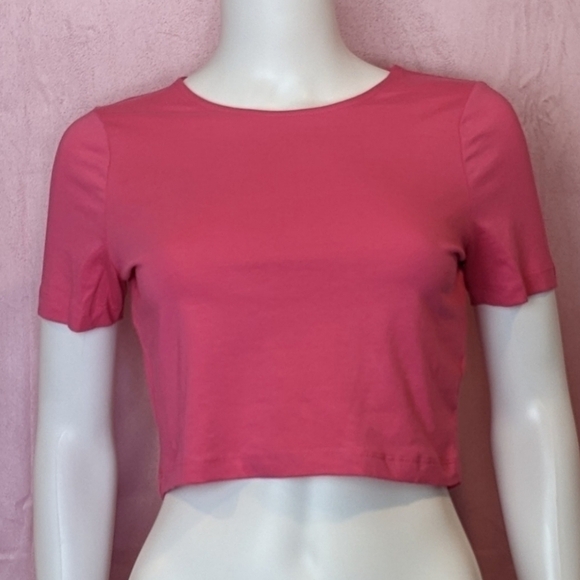 ASOS Pink Crew Neck Short Sleeve Cropped Tee size 8 - Picture 1 of 5